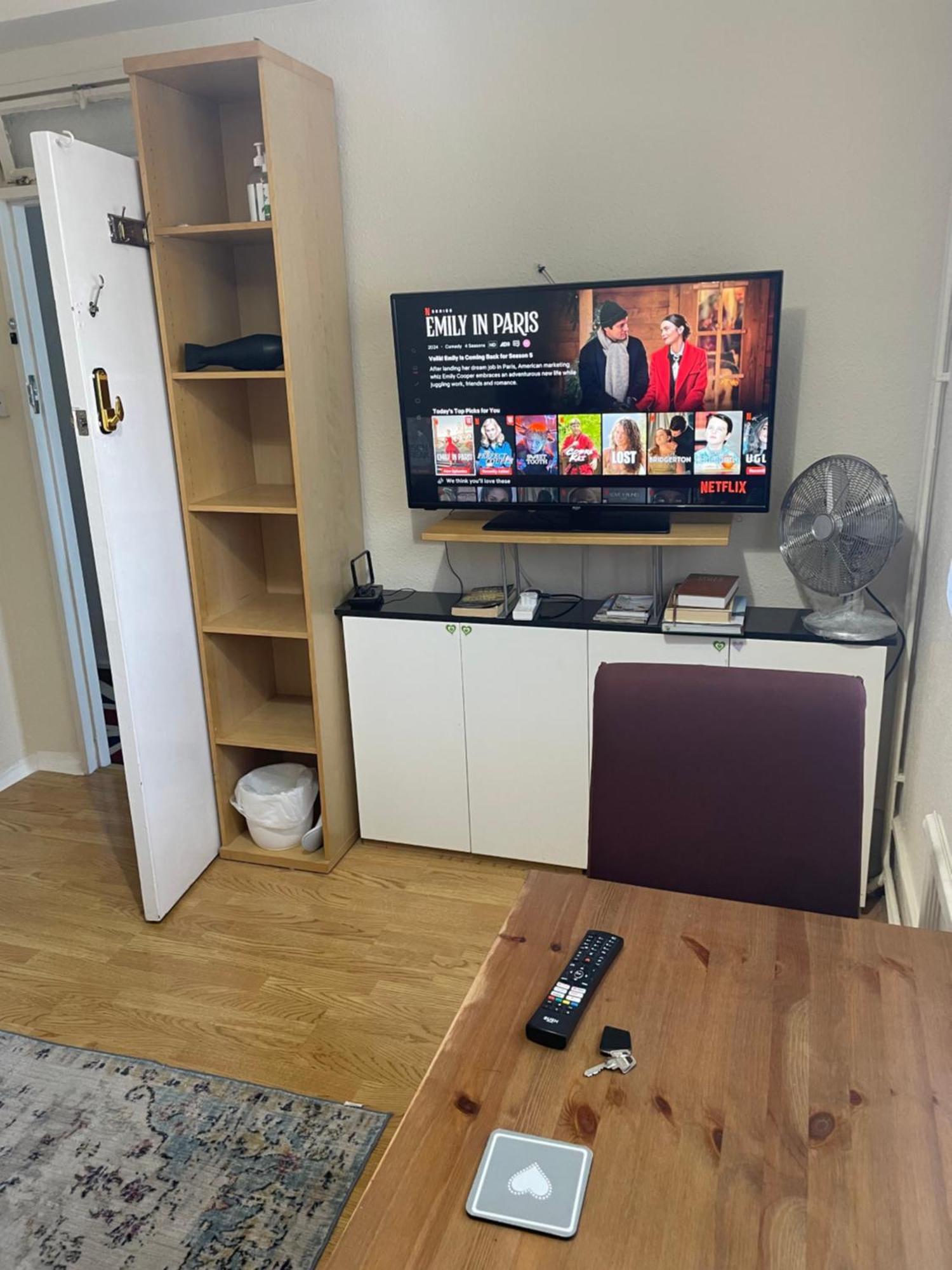 Single Room - Kings Cross, Female Only,, Guest Rooms London Exterior photo