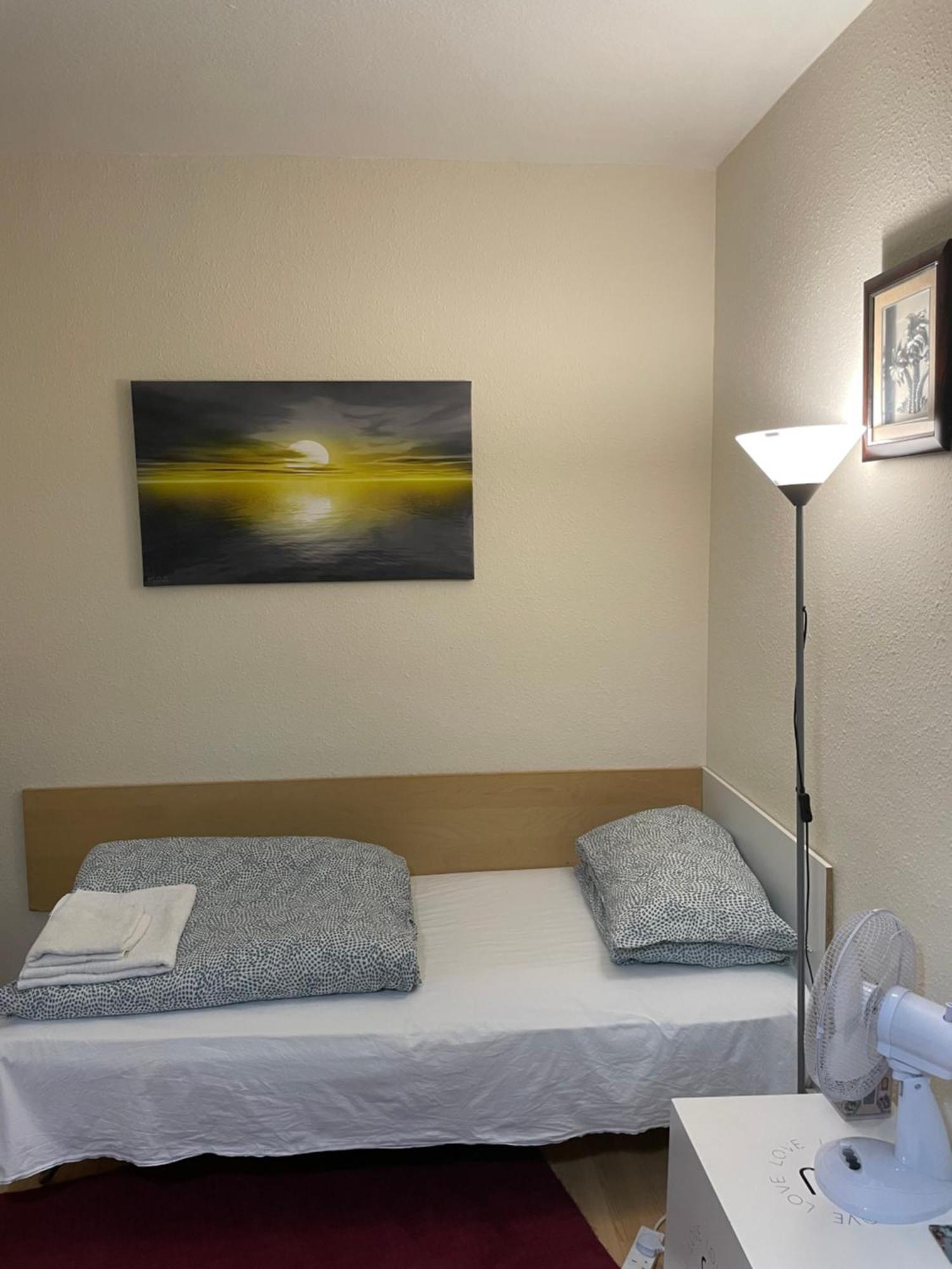 Single Room - Kings Cross, Female Only,, Guest Rooms London Exterior photo